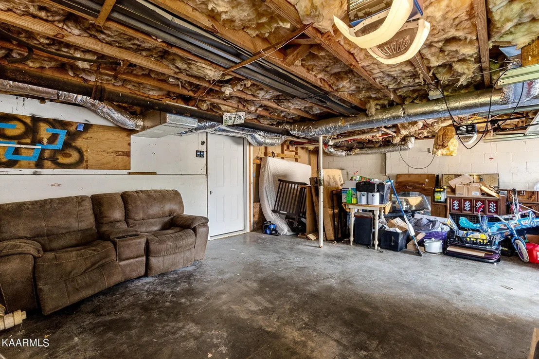 Photo of 2666 Lakemoore Drive