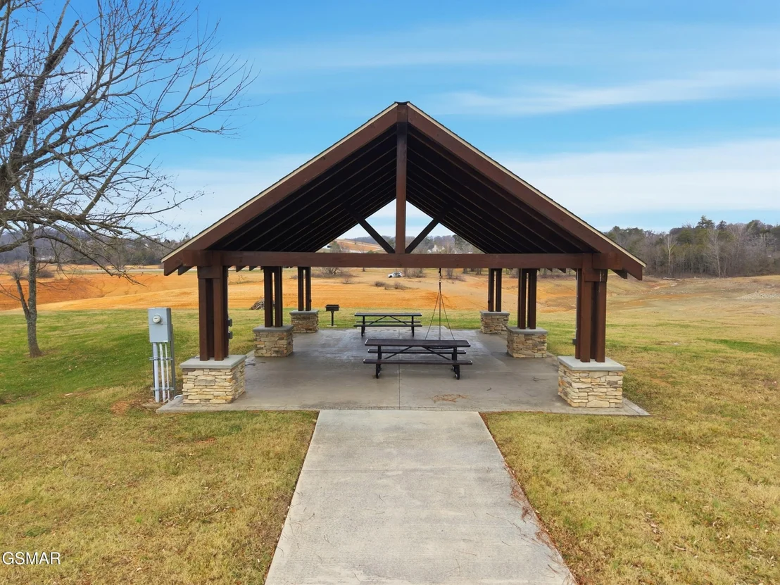Photo of 701 Waters Edge
