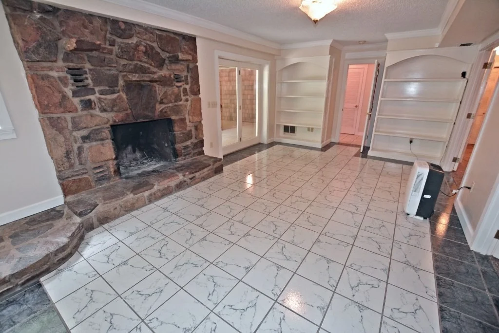 Photo of 1701 White Oak Drive