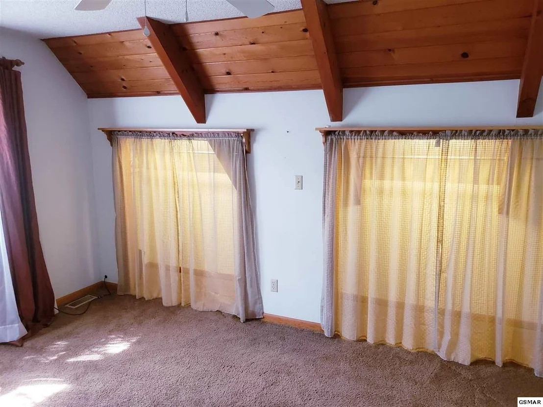 Photo of 3379 Chinquapin Drive
