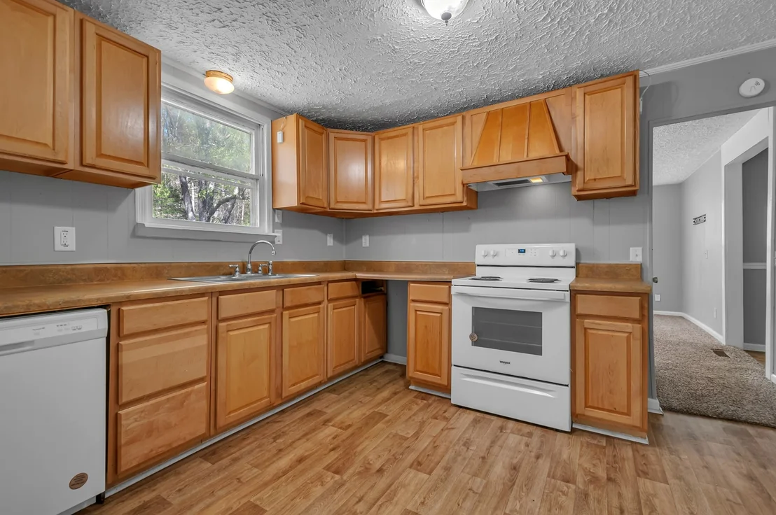 Photo of 1425 Wesley Rd