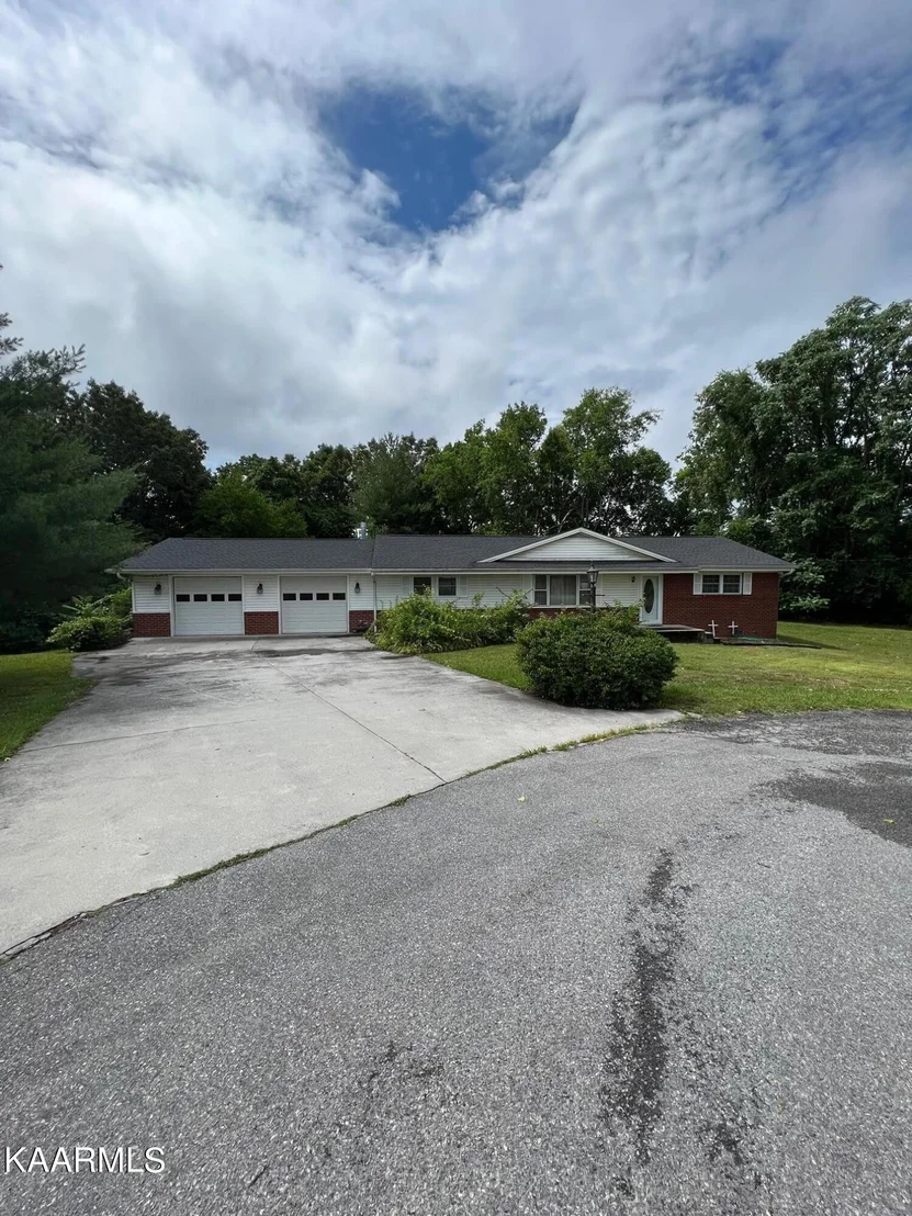 Photo of 474 Sequoyah Drive