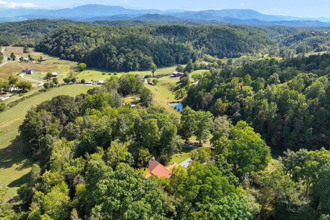 Photo of 1451 Baker Road