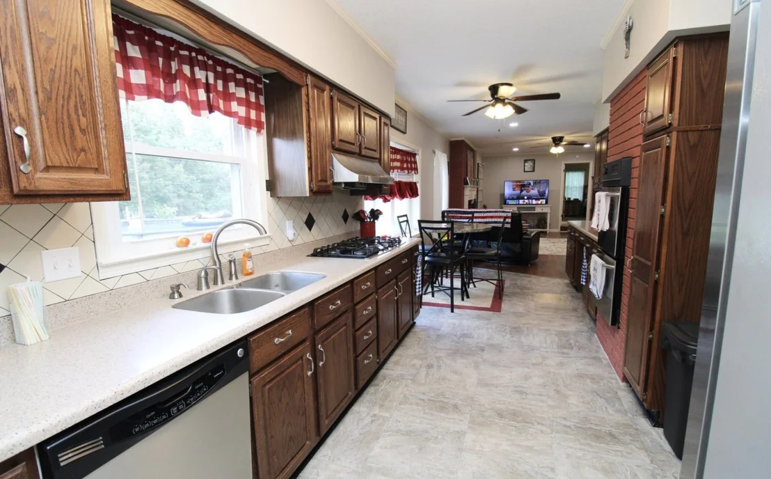 Photo of 55 Hillcrest Dr