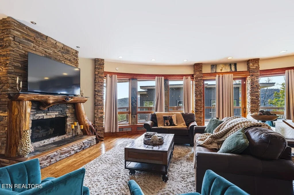 Photo of 1441 Mountain Ash Way