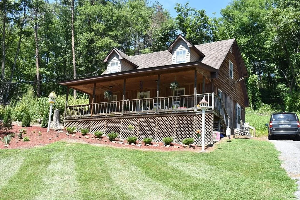 Photo of 2881 Maples Branch Road