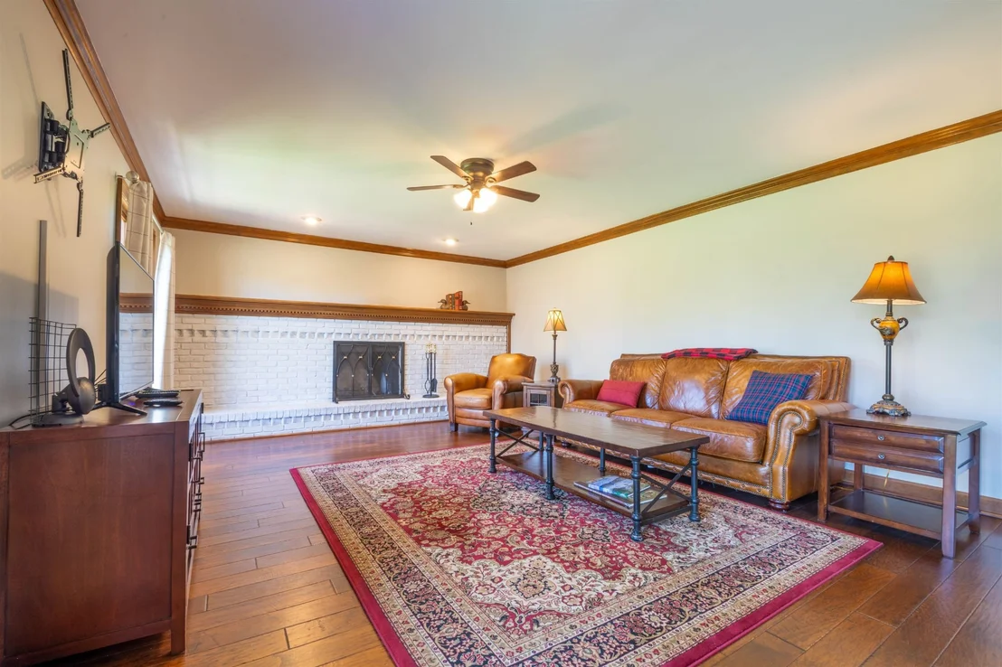 Photo of 3608 NEYLAND CV