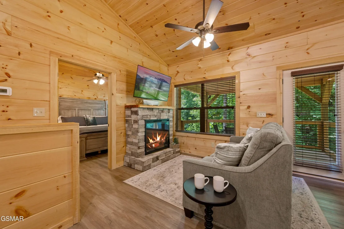 Photo of 1613 Bluff Ridge Road