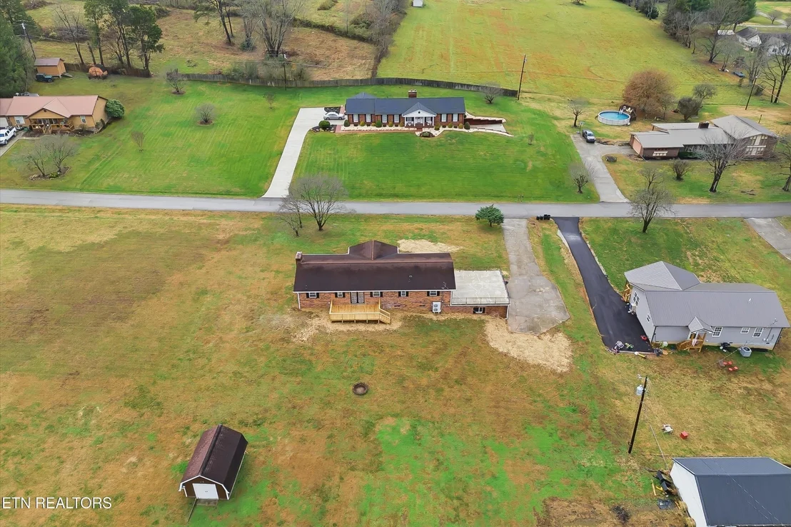 Photo of 229 Brown Crest Rd