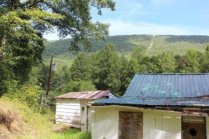 Photo of 479 Poor Valley Rd