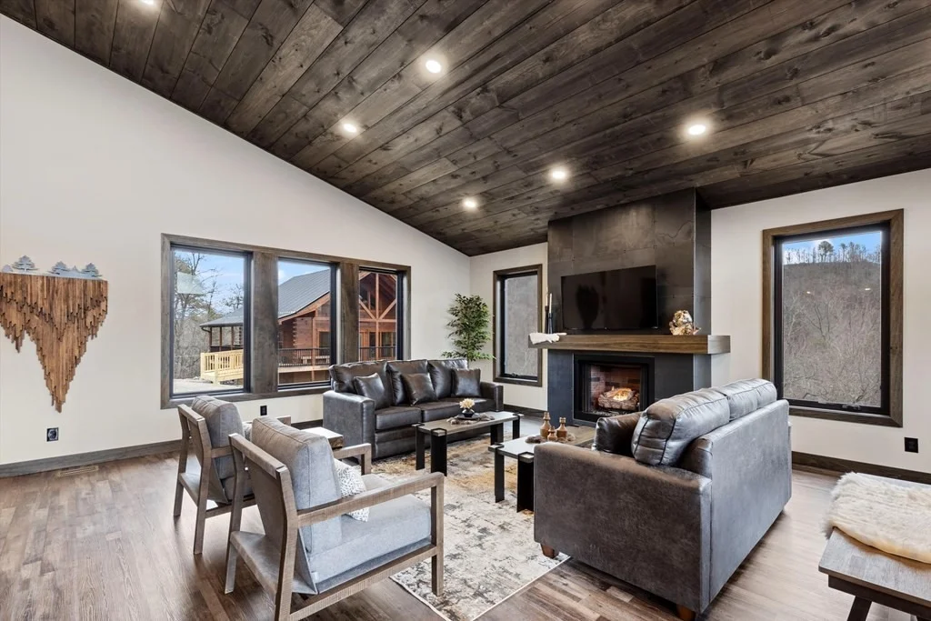 Photo of 2253 Lone Ridge Drive