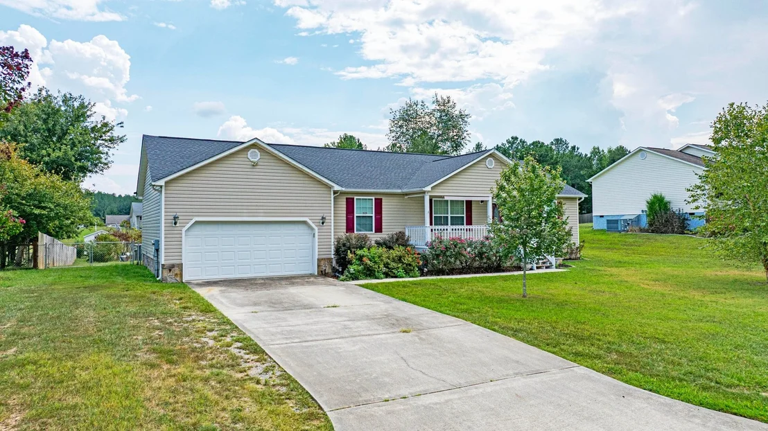 Photo of 166 Belle Cir