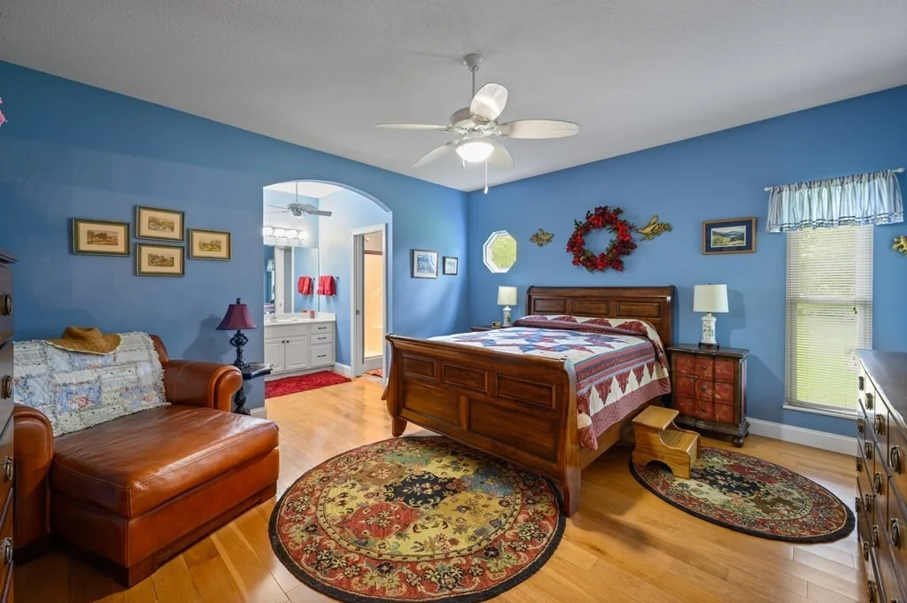 Photo of 2225 Meadowbrook Lane