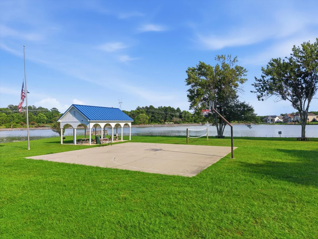 Photo of 49 Ridgelake Circle