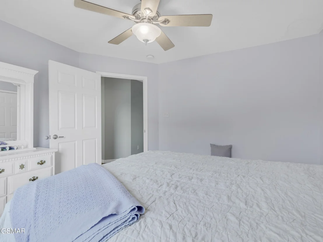 Photo of 413 Glenns Lea