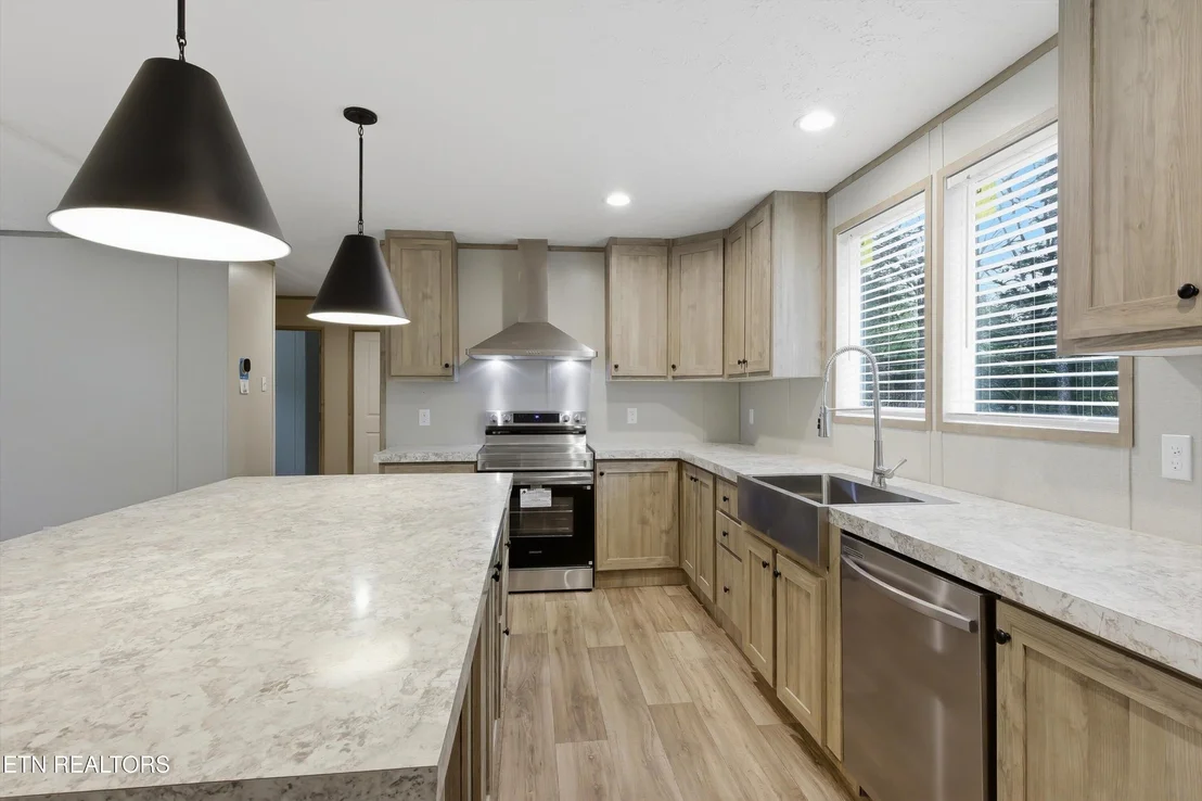 Photo of 181 Pinecrest Drive