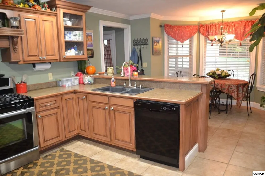 Photo of 1142 Denton Road