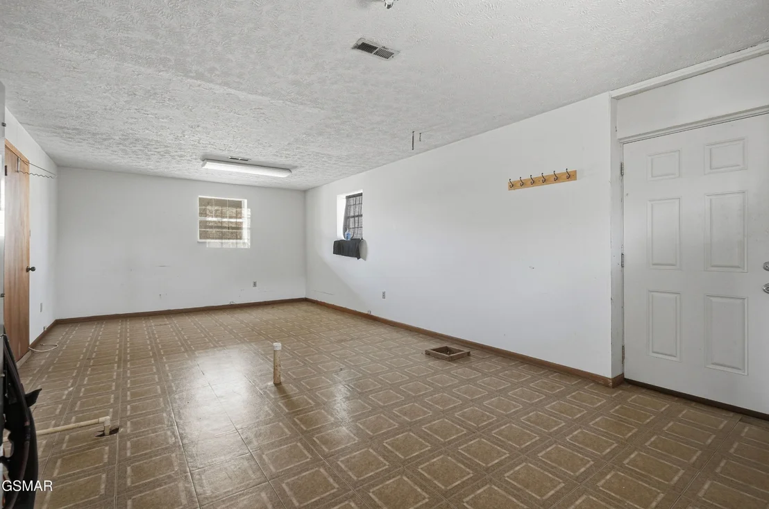 Photo of 2812 Burnett Drive