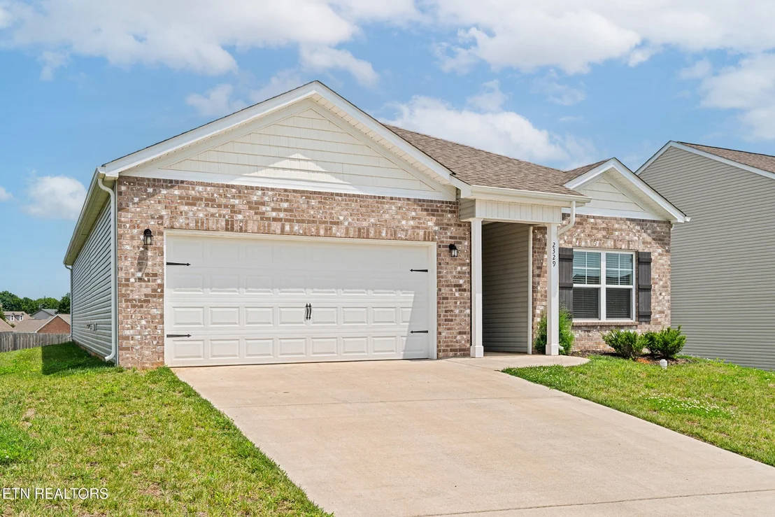 Photo of 2329 Stream View Lane