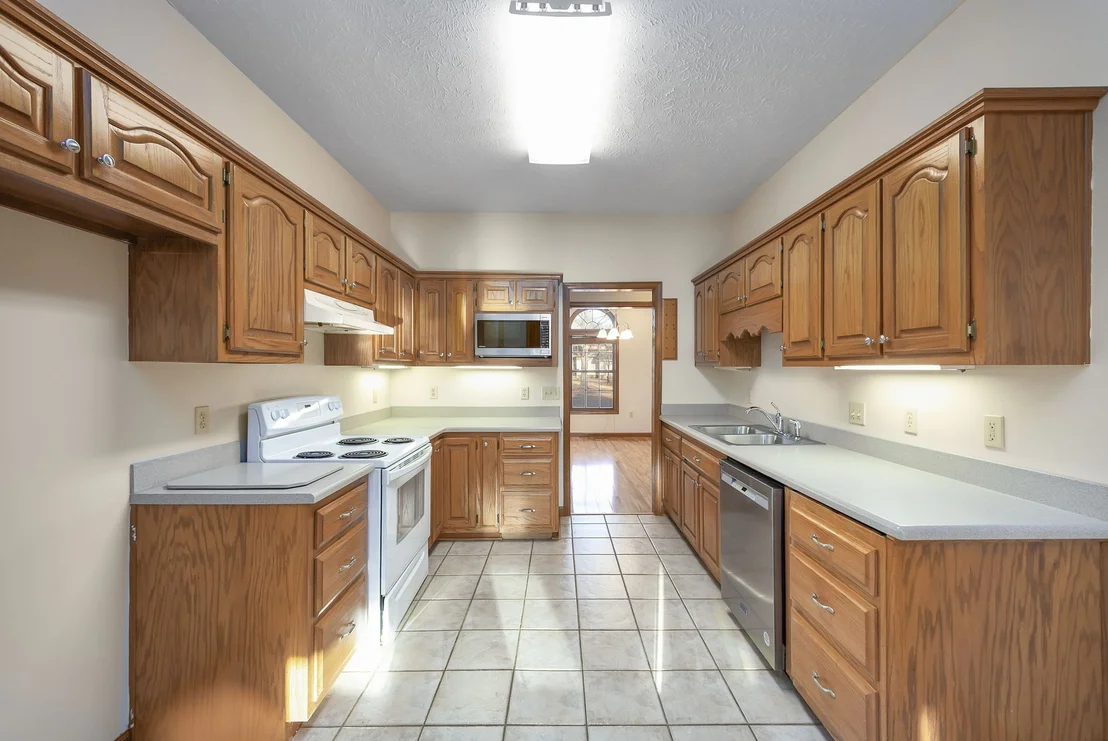 Photo of 40 Pine Cv
