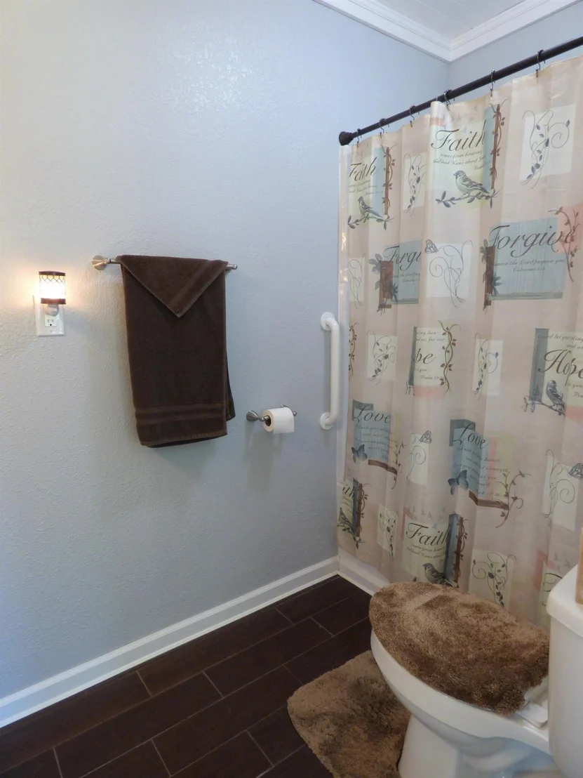 Photo of 674 Whippoorwill Drive
