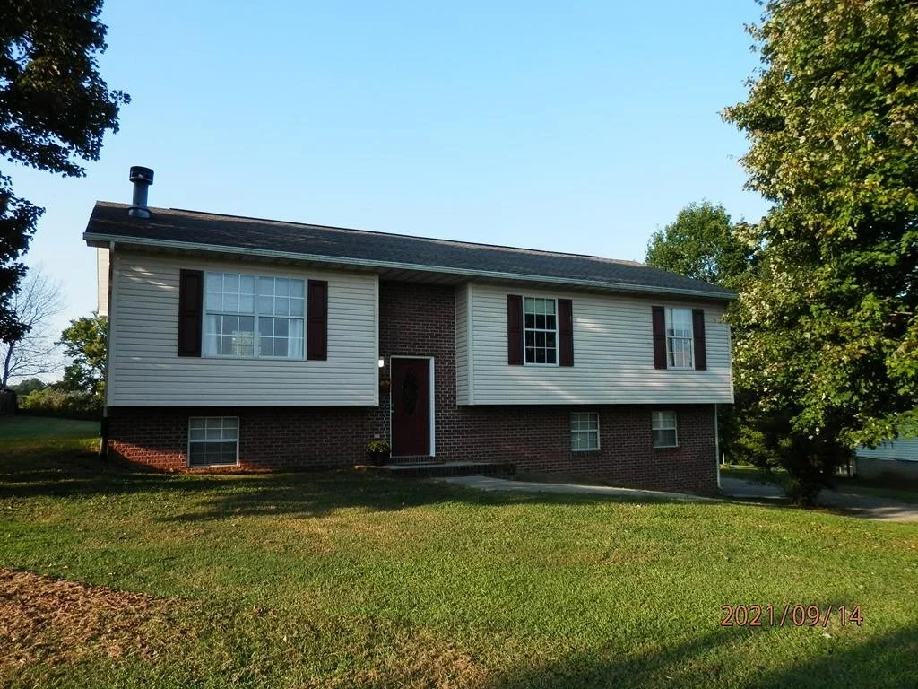 Photo of 693 Ross Drive
