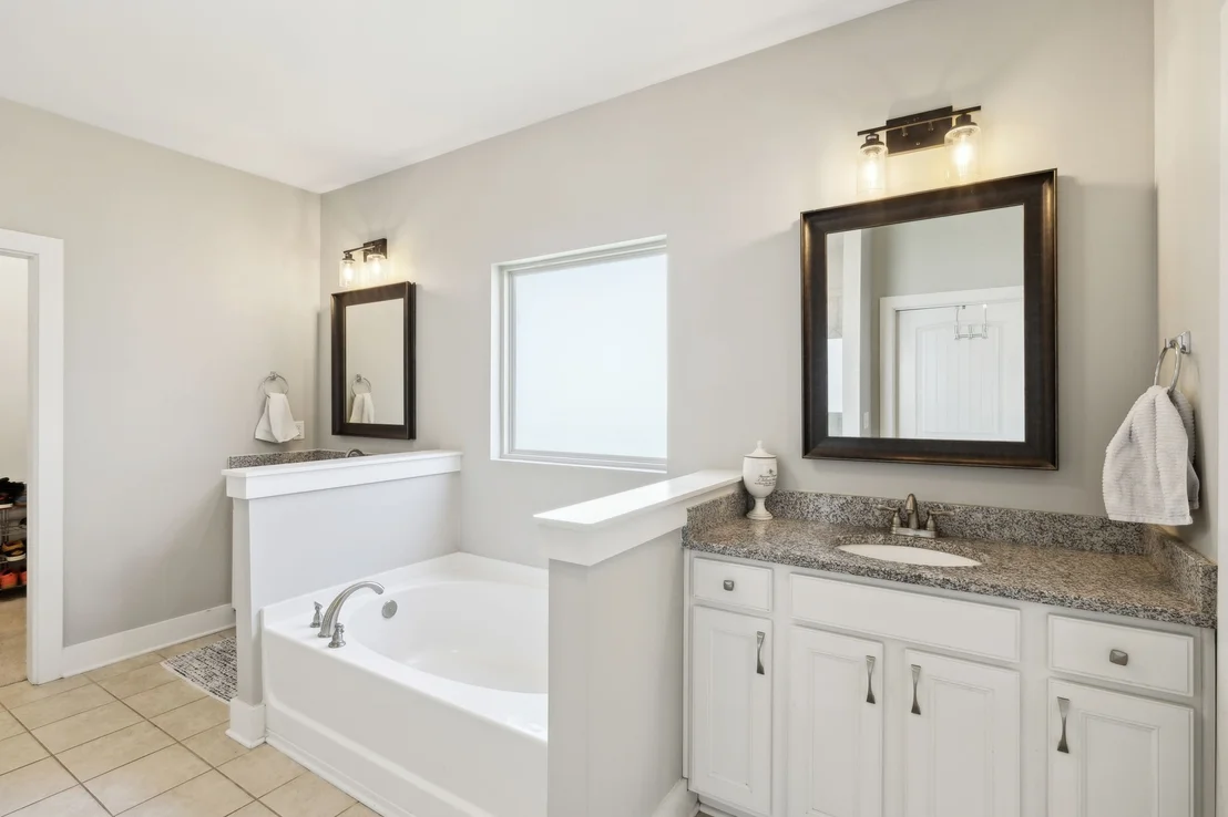 Photo of 7025 Headwaters Dr