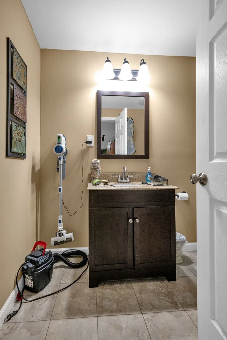 Photo of 109 Whippoorwill Dr