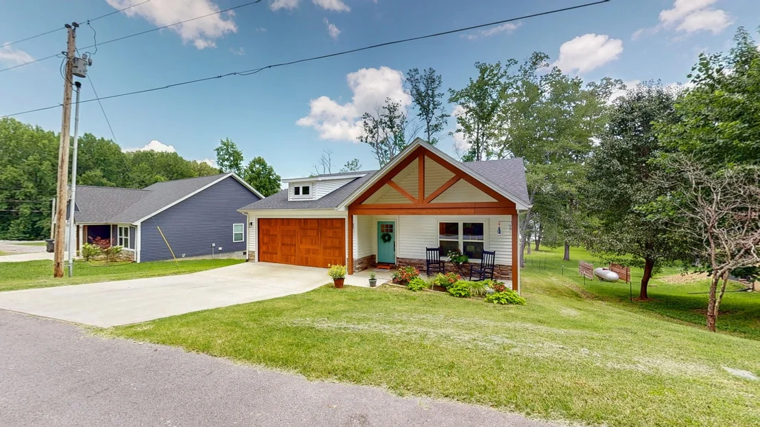 Photo of 150 Chancey Dr