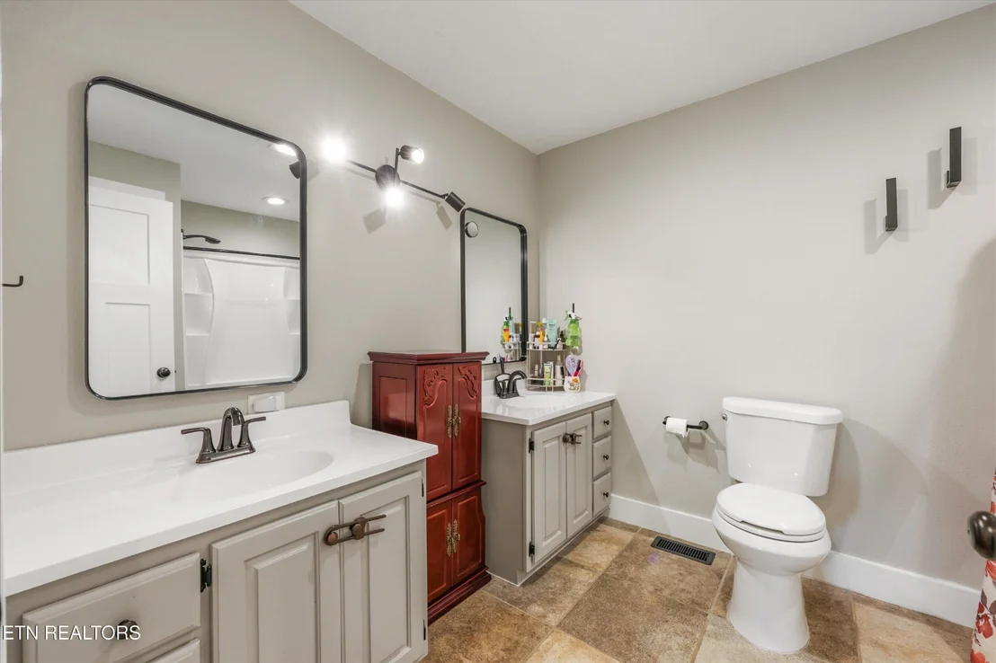 Photo of 172 Fox Hunter Rd