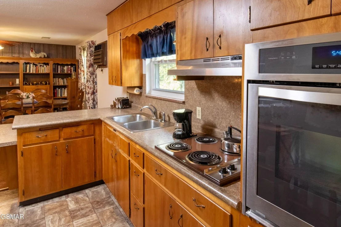 Photo of 1121 Mayors Drive