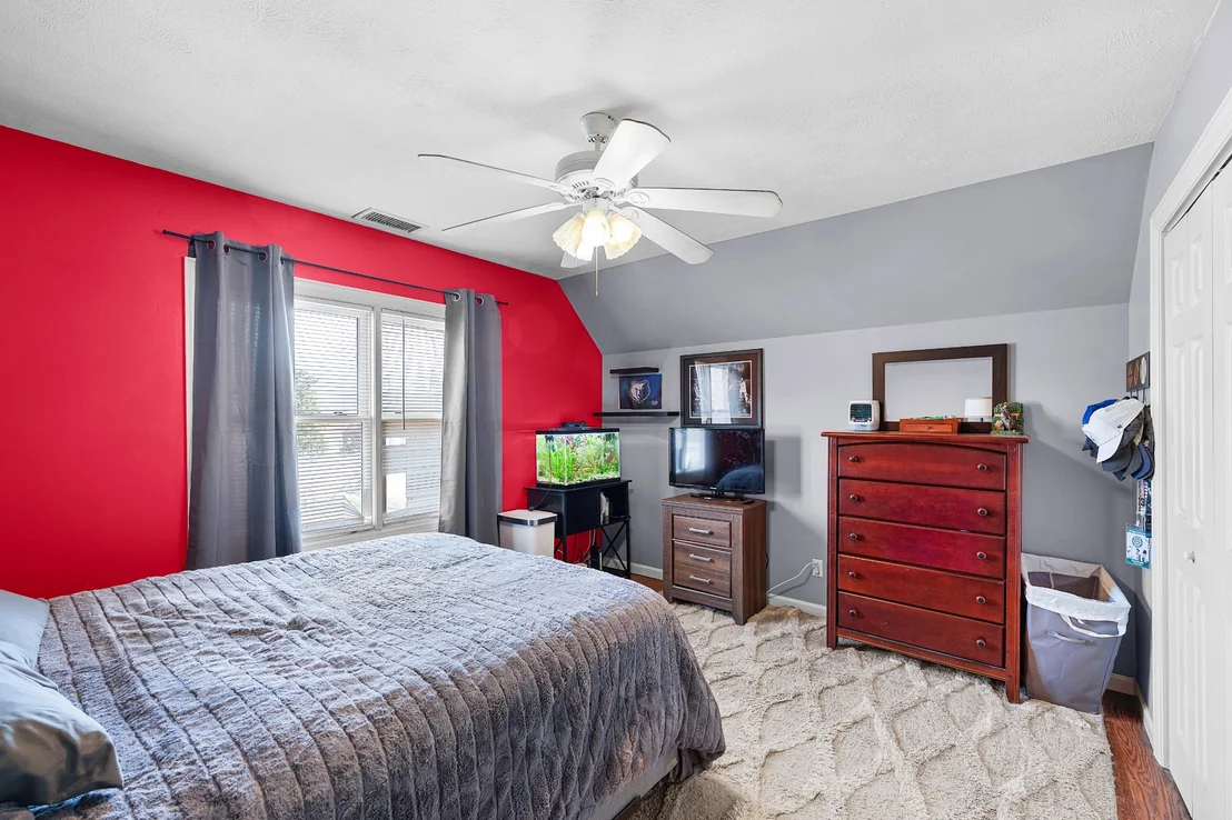Photo of 70 Lab Dr