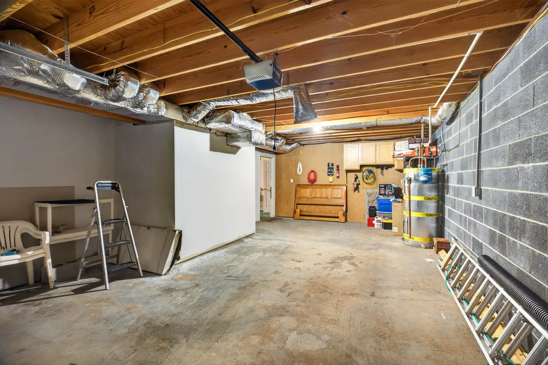 Photo of 664 Keene Cir