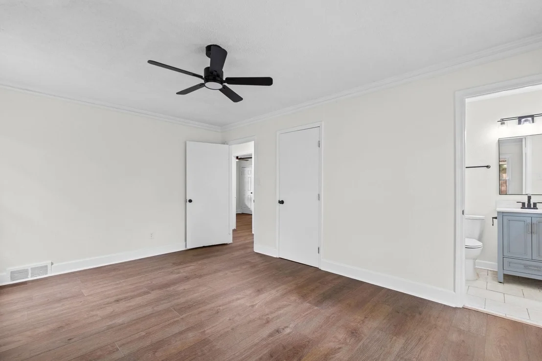 Photo of 4585 HELENE RD