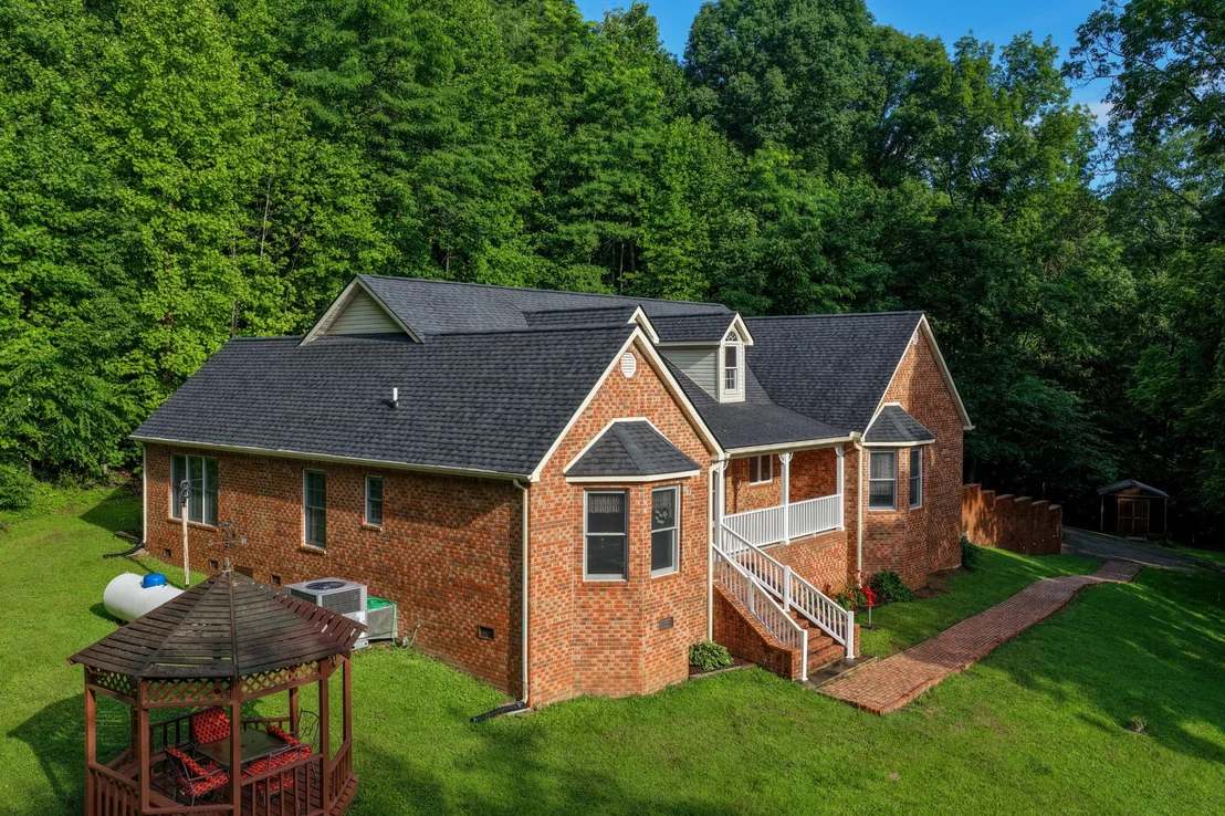 Photo of 3850 Stagecoach Road