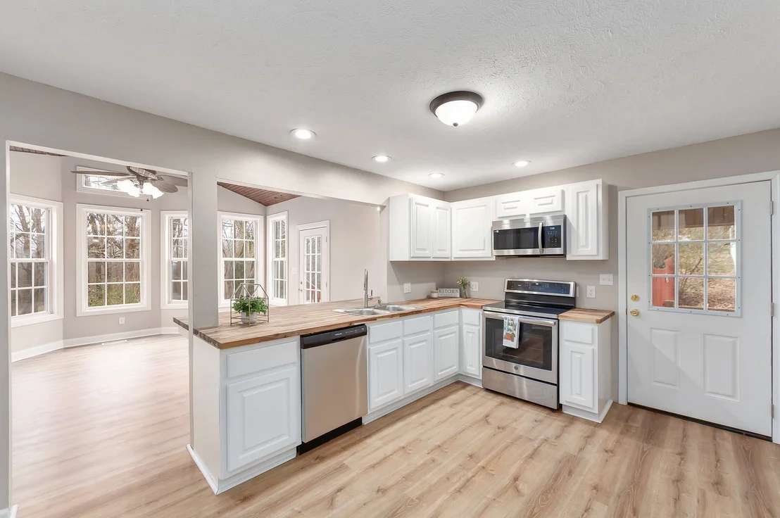 Photo of 332 Old Pinson Rd