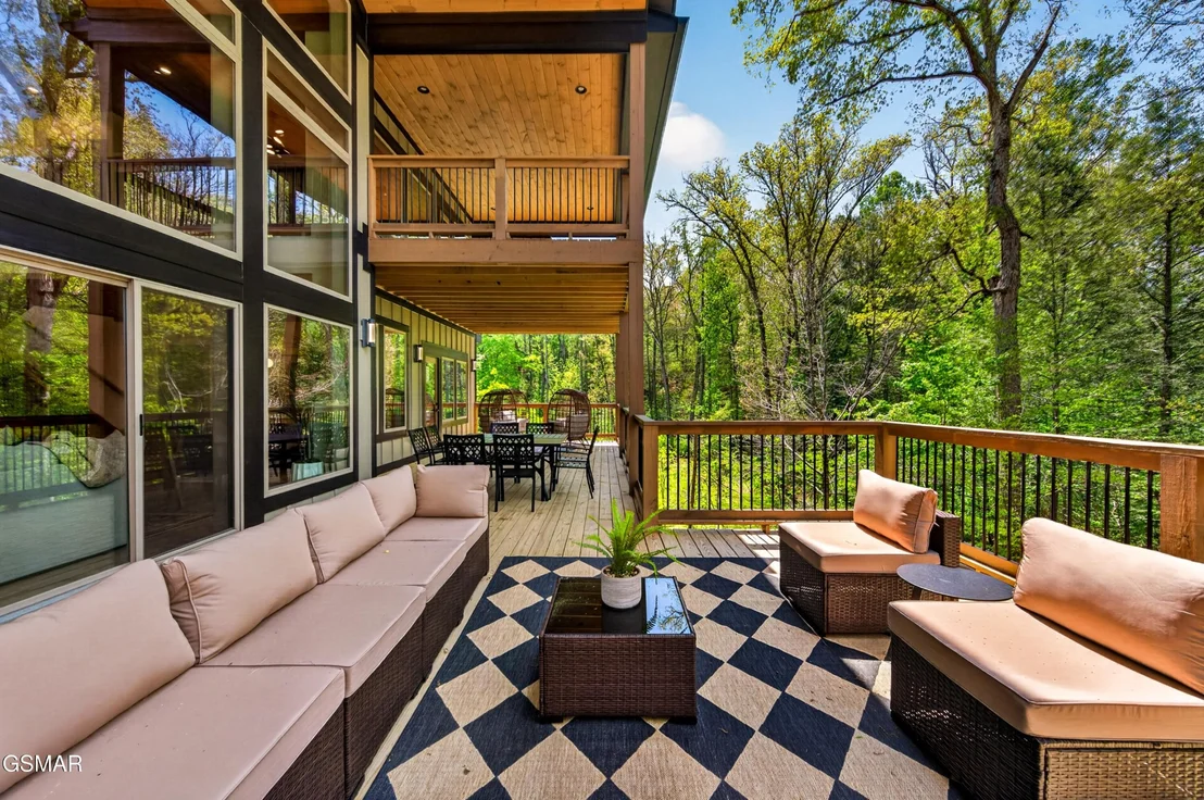 Photo of 3806 Revetta Circle