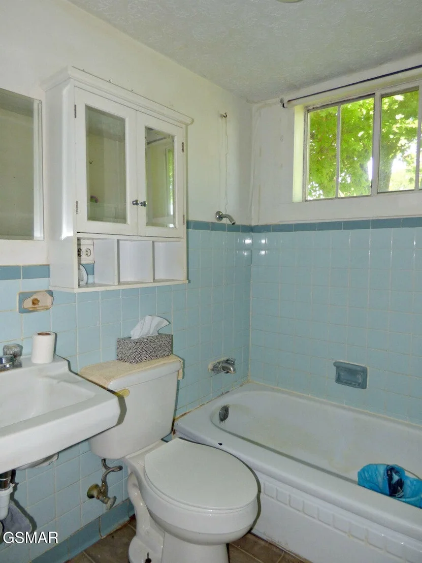 Photo of 485 Longmire Road