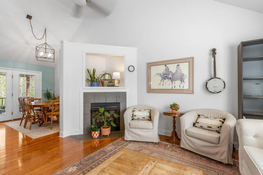 Photo of 138 Elaine Drive