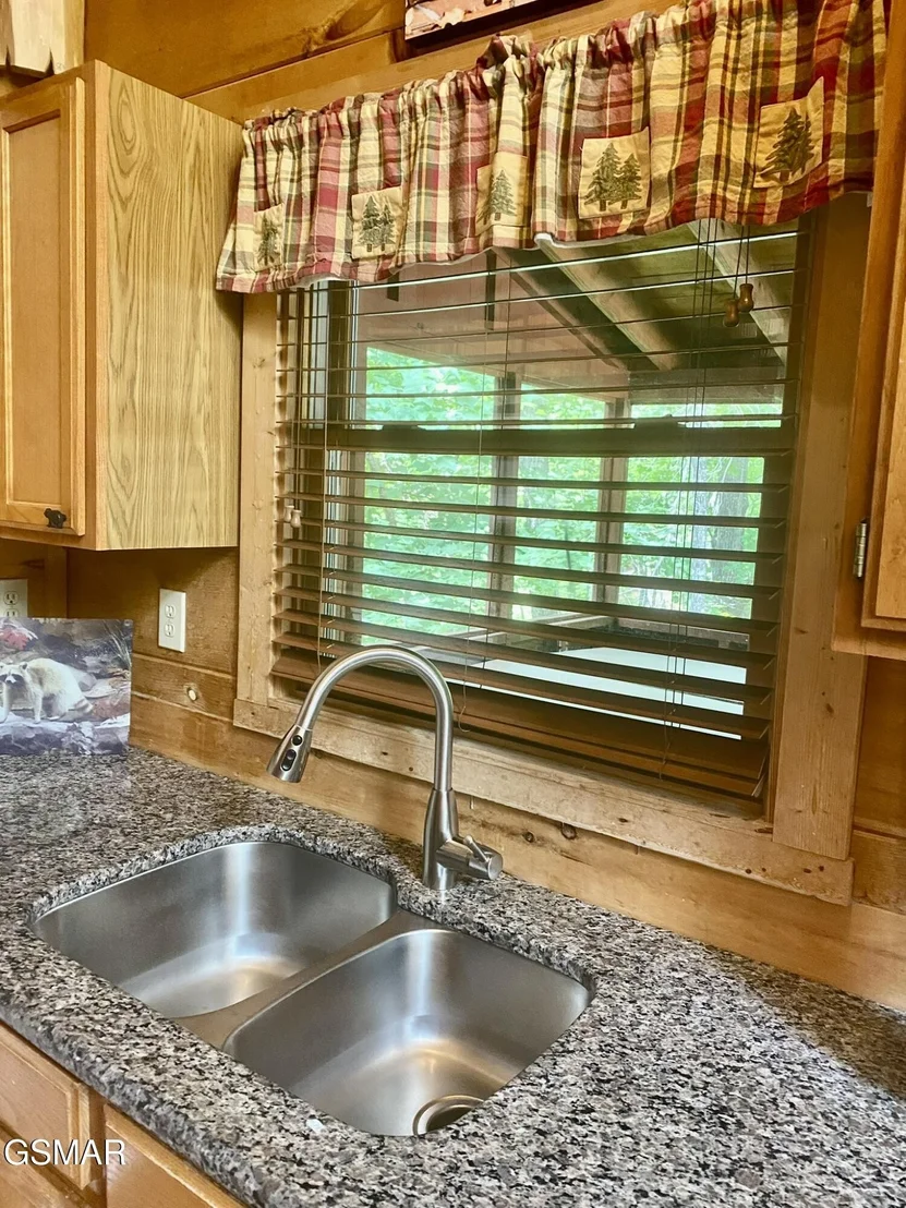 Photo of 2306 Pine Circle