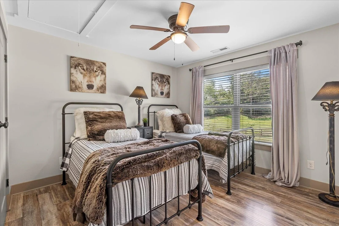 Photo of 8417 Pine Ridge Road