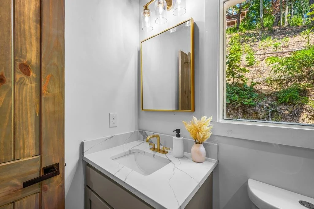 Photo of 1827 Walker Trail
