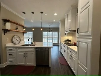 Photo of 189 Flagstone Dr