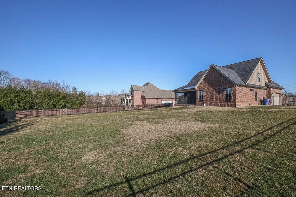 Photo of 1417 Edenbridge Drive
