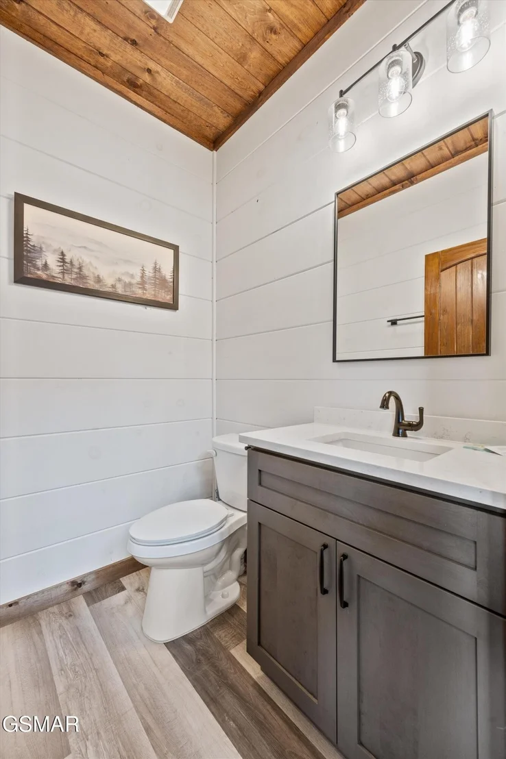 Photo of 411 Hatchet Way