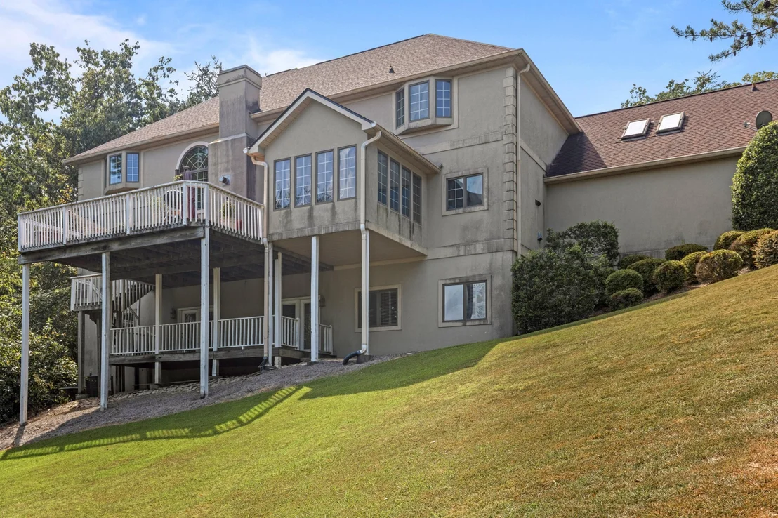 Photo of 815 Battlefield Park Drive
