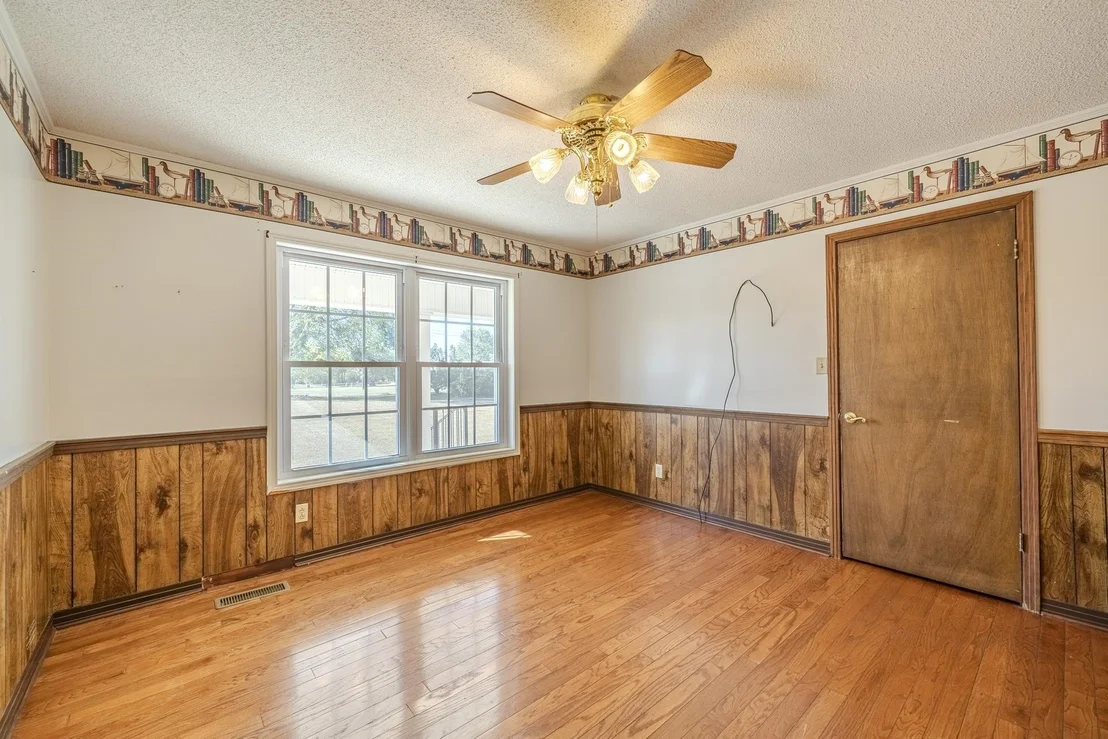 Photo of 160 DOVE DR