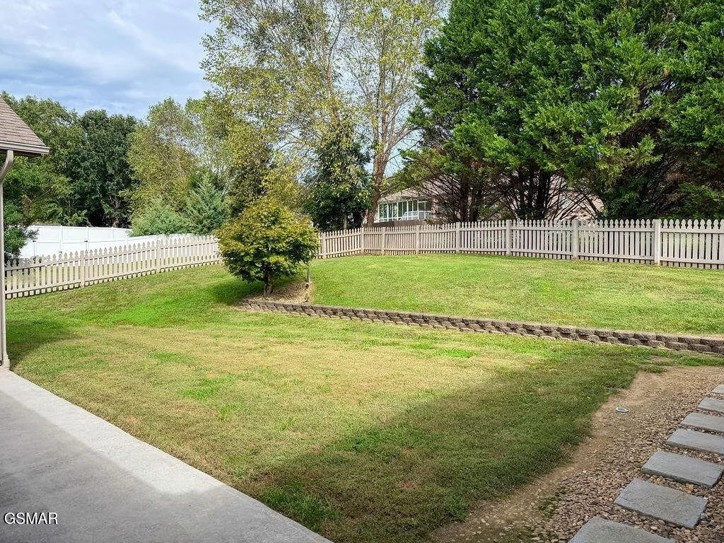 Photo of 625 Riverbrook Drive