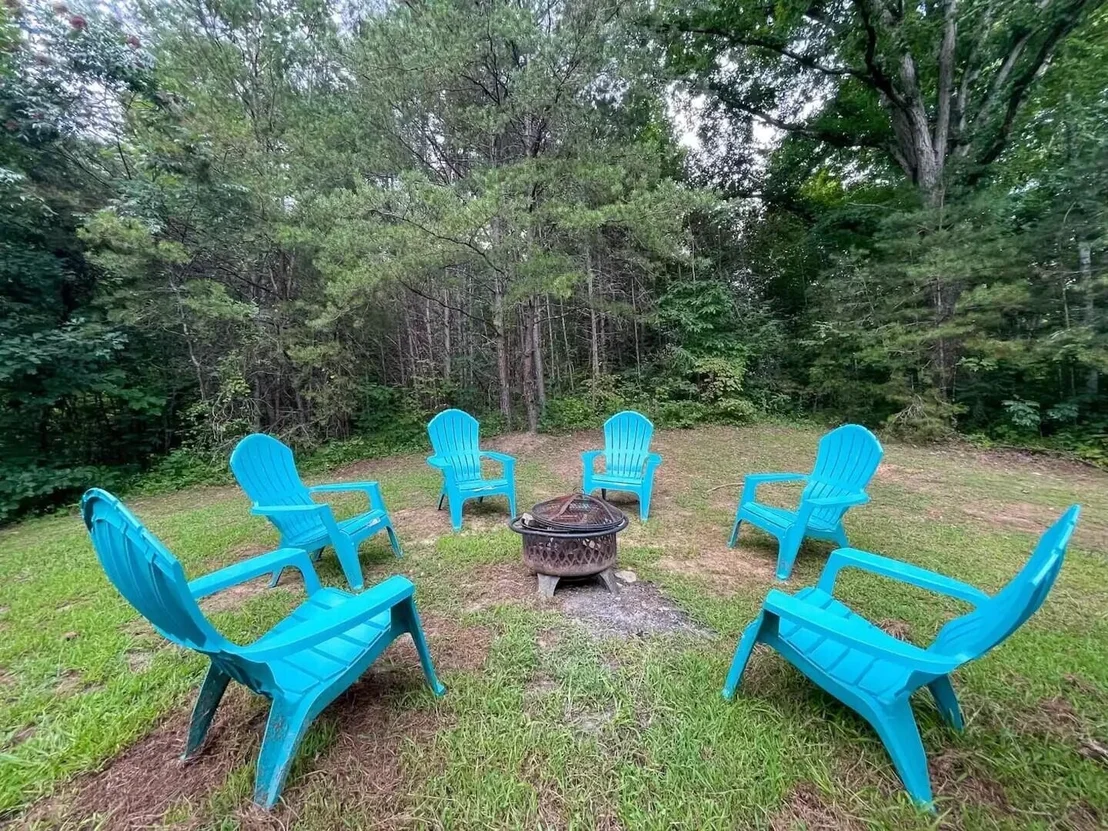 Photo of 2336 Breezy Rd