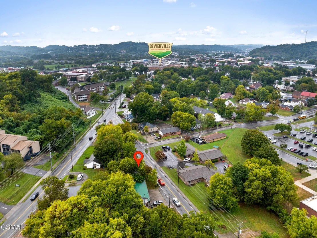 Photo of 409 Eastgate Road